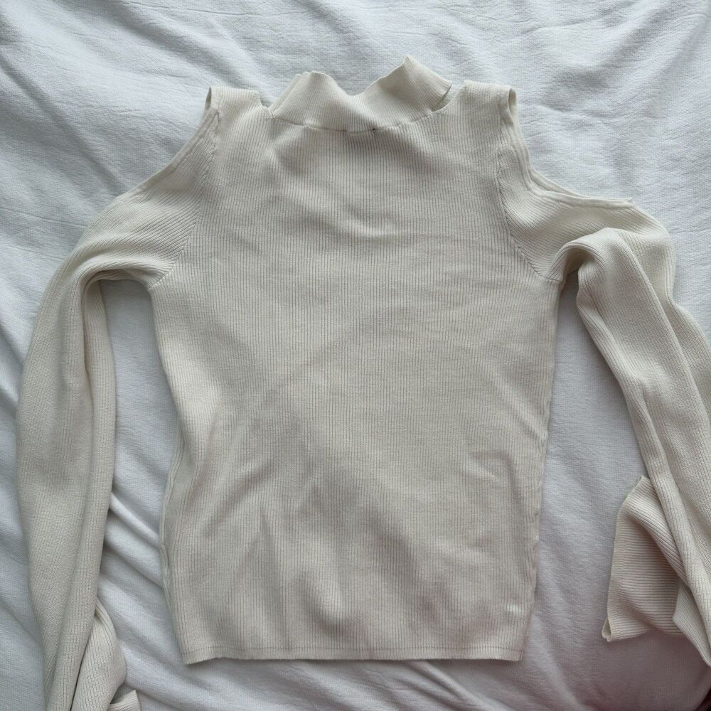 Express Rib-Knit Pullover Sweater Ivory Mock Neck Cold Shoulder Women S - Picture 6 of 6